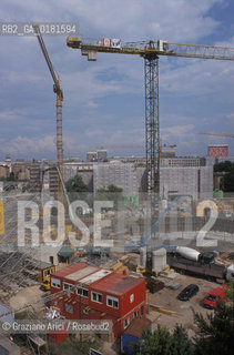 (GERMANIA) BERLINO 1999 :  POTZDAMER PLATZ  - ©Graziano Arici/Rosebud2 / GEO / ARCHITETTURA MODERNA / CONTENPORANEA
