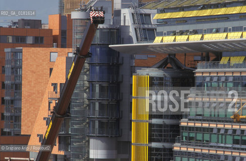(GERMANIA) BERLINO 1999 : COSTRUZIONI A POTZDAMER PLATZ  - ©Graziano Arici/Rosebud2 / GEO / ARCHITETTURA MODERNA / CONTENPORANEA