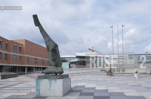 (GERMANIA) BERLINO 1989 : IL KULTURFORUM A POTZDAMERPLATZ    - ©Graziano Arici/Rosebud2 / GEO / ARCHITETTURA MODERNA / MUSEO