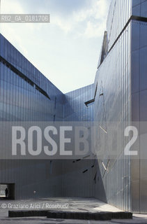 (GERMANIA) BERLINO 1999 : IL MUSEO EBRAICO DI DANIEL  LIBESKIND - ©Graziano Arici/Rosebud2 / GEO / ARCHITETTURA CONTEMPORANEA / EBREI