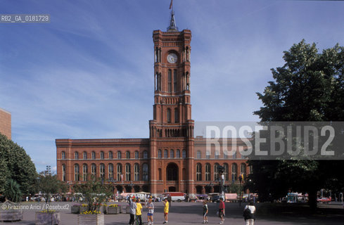 (GERMANIA) BERLINO 1999 : IL RATHAUS  ( MUNICIPIO ) - ©Graziano Arici/Rosebud2 / GEO