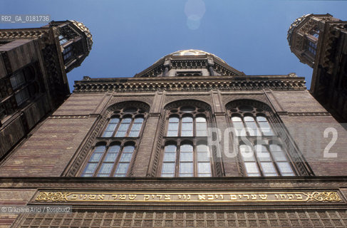 (GERMANIA) BERLINO 1999 :NEUE SYNAGOGE IN ORANIENBURGERSTRASSE - ©Graziano Arici/Rosebud2 / GEO / EBREI / SINAGOGA