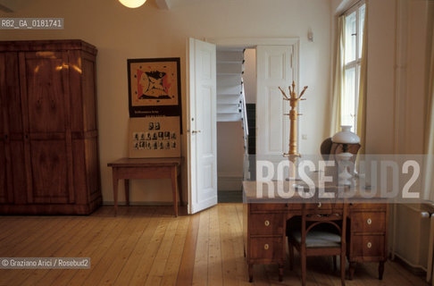 (GERMANIA) BERLINO1991 :BERTOLD BRECHT HAUS - LO STUDIO DI BERTOLD BRECHT - ©Graziano Arici/Rosebud2 / GEO / LETTERATURA