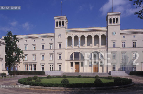 (GERMANIA) BERLINO 1989 :HAMBURGER BAHNHOF - MUSEUM FUR GEGENWART DER STAATLICHEN MUSEEN - ©Graziano Arici/Rosebud2 / GEO / MUSEO DARTE CONTEMPORANEA