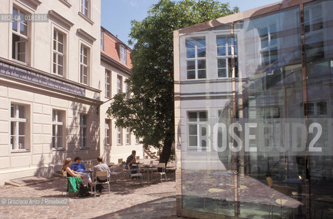 (GERMANIA) BERLINO 1999 : GALLERIA IN SOPHIENSTRASSE  - ©Graziano Arici/Rosebud2 / GEO