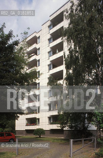 (GERMANIA) BERLINO 1999 : QUARTIERE HANSAVIERTEL  - ©Graziano Arici/Rosebud2 / GEO / ARCHTETTURA CONTEMPORANEA /