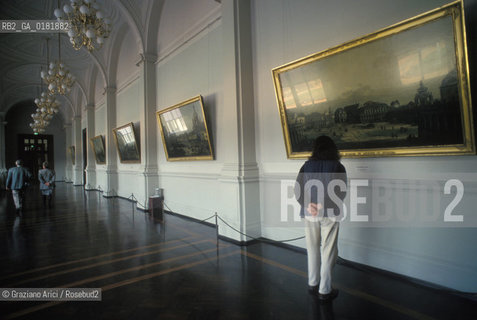 GERMANIA (SASSONIA) DRESDA : LO ZWINGER : LA ALTE MEISTERN PYNAKOTEK  - © 1994 Graziano Arici/Rosebud2 / GEO / MUSEO