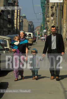 GERMANIA (SASSONIA) DRESDA : UNA FAMIGLIA A NEUSTADT  - © 1994 Graziano Arici/Rosebud2 / GEO