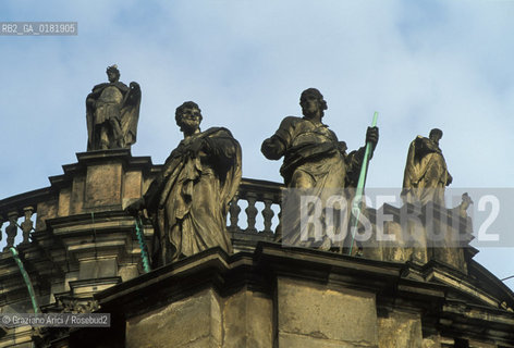 GERMANIA (SASSONIA) DRESDA : DECORAZIONI DELLO HOFKIERCHE  - © 1994 Graziano Arici/Rosebud2 / GEO / BAROCCO