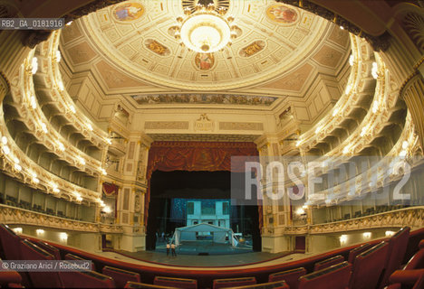 GERMANIA (SASSONIA) DRESDA :  LA SEMPEROPER - TEATRO DELLOPERA - © 1994 Graziano Arici/Rosebud2 / GEO