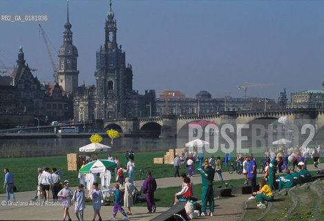 GERMANIA (SASSONIA) DRESDA : MANIFESTAZIONE SPORTIVA SULLELBA  - © 1994 Graziano Arici/Rosebud2 / GEO