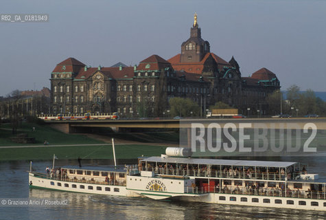 GERMANIA (SASSONIA) DRESDA : PANORAMA DELLA CITTA CON IL FIUME ELBA - © 1994 Graziano Arici/Rosebud2 / GEO /