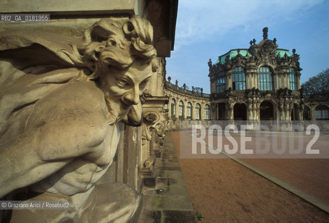 GERMANIA (SASSONIA) DRESDA : DECORAZIONI DELLO ZWINGER  - © 1994 Graziano Arici/Rosebud2 / GEO / BAROCCO