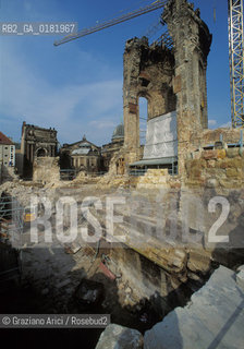 GERMANIA (SASSONIA) DRESDA :  LA RICOSTRUZIONE DELLA FRAUENKIRCHE  - © 1994 Graziano Arici/Rosebud2 / GEO
