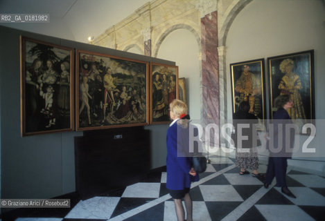 GERMANIA (SASSONIA) DRESDA : LO ZWINGER - ALTE MEISTERN PYNAKOTEK  - © 1994 Graziano Arici/Rosebud2 / GEO / MUSEO