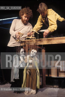 GERMANIA (TURINGIA) ERFURT : TEATRO DI BURATTINI  - © 1994 Graziano Arici/Rosebud2 / GEO