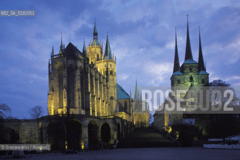 GERMANIA (TURINGIA) ERFURT :PIAZZA DEL DUOMO - © 1994 Graziano Arici/Rosebud2 / GEO