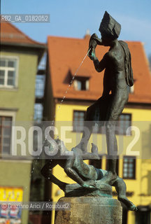 GERMANIA (TURINGIA) ERFURT : MONUMENTO A TILL EULENSPIEGEL  - © 1994 Graziano Arici/Rosebud2 / GEO