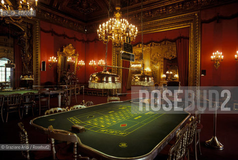 GERMANIA ( BADEN-WURTTEMBERG ) BADEN-BADEN : IL CASINO - © 1996 Graziano Arici/Rosebud2 / GEO /  ROULETTE
