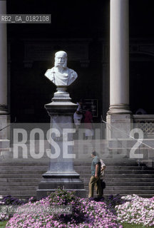 GERMANIA ( BADEN-WURTTEMBERG ) BADEN-BADEN : LA TRINKHALLE   - © 1996 Graziano Arici/Rosebud2 / GEO /  TERME
