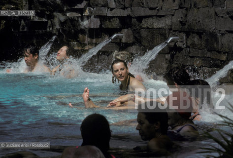 GERMANIA ( BADEN-WURTTEMBERG ) BADEN-BADEN : LE TERME CARACALLA    - © 1996 Graziano Arici/Rosebud2 / GEO /  TERME / ACQUA