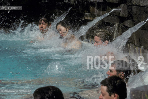 GERMANIA ( BADEN-WURTTEMBERG ) BADEN-BADEN : LE TERME CARACALLA    - © 1996 Graziano Arici/Rosebud2 / GEO /  TERME / ACQUA