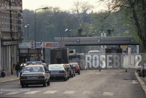 GERMANIA ( SASSONIA ) GOERLITZ : FRONTIERA CON LA POLONIA    © 1994 Graziano Arici/Rosebud2  / GEO