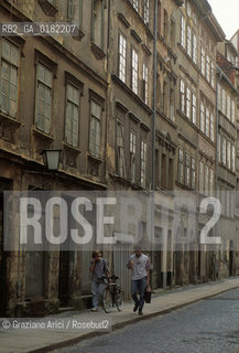 GERMANIA ( SASSONIA ) GOERLITZ : UNA VIA DEL CENTRO STORICO    © 1994 Graziano Arici/Rosebud2 / GEO