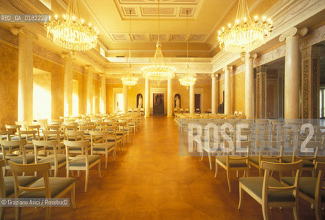 GERMANIA (TURINGIA) WEIMAR  :LA SALA BIANCA NELLA KUNSTHALLE - © 1994 Graziano Arici/Rosebud2 / GEO