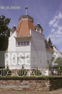 GERMANIA ( ASSIA ) DARMSTADT : CASA NELLA MATHILDEHOE DI JOSEPH OLBRICH    - © 1996 Graziano Arici/Rosebud2 / GEO /  ARCHITETTURA MODERNA