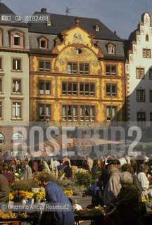 GERMANIA ( RENANIA-PALATINATO ) MAGONZA ( MAINZ ) :  LA MARKTPLATZ   - © 1996 Graziano Arici/Rosebud2 / GEO