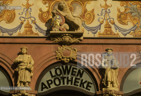 GERMANIA ( RENANIA-PALATINATO ) MAGONZA ( MAINZ ) :  UNA CASA SULLA MARKTPLATZ   - © 1996 Graziano Arici/Rosebud2 / GEO