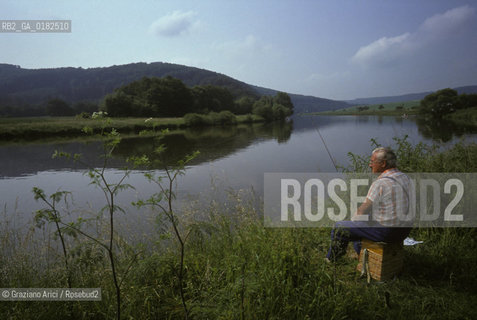 GERMANIA ( ASSIA ) HANNMUNDEN :  IL FIUME FULDA    - © 1996 Graziano Arici/Rosebud2 / GEO / PESCA