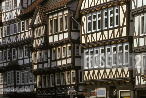 GERMANIA ( ASSIA ) HANNMUNDEN :  CASE A GRATICCIO    - © 1996 Graziano Arici/Rosebud2 / GEO