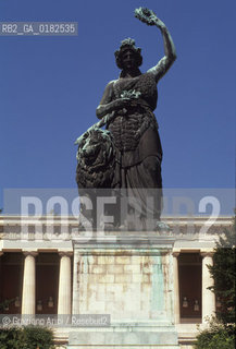 GERMANIA ( BAVIERA ) MONACO :  IL MONUMENTO  BAVARIA      - © 1996 Graziano Arici/Rosebud2 / GEO