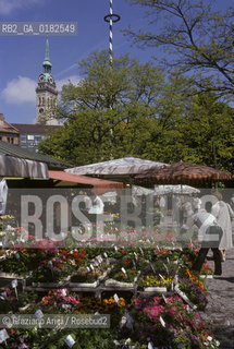 GERMANIA ( BAVIERA ) MONACO :  MERCATO AL VIKTUALENMARKT   - © 1996 Graziano Arici/Rosebud2 / GEO