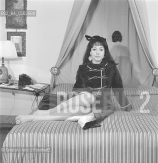 THE PAINTER BONA DE PISIS AT HOME - VENICE - 196? - © ARCHIVIO Graziano Arici/Rosebud2  / ARTE / PITTORE