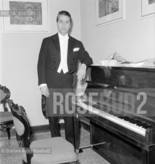 THE CONDUCTOR SERGIU CELIBIDACHE AT LA FENICE THEATRE IN VENICE - 196? © ARCHIVIO Graziano Arici/Rosebud2  / MUSICA / DIRETTORE DORCHESTRA