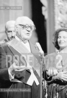 THE GUITARIST ANDRES SEGOVIA AT THE LA FENICE THEATRE FOR THE  UNA VITA NELLA MUSICA AWARD - VENICE- 1980 © ARCHIVIO Graziano Arici/Rosebud2  / MUSICA / CHITARRISTA / TEATRO LA FENICE