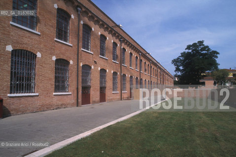 VENEZIA : IUAV - UNIVERSITA DI ARCHITETTURA - © 2002 Graziano Arici/Rosebud2 / COTONIFICIO / ARCHEOLOGIA INDUSTRIALE