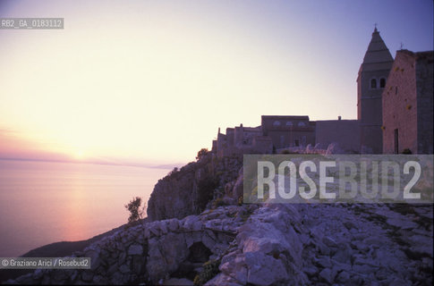 ( CROAZIA  ) ISOLA DI CHERSO ( CRES ) - PAESE DI LUBENICE   - © 2001 Graziano Arici/Rosebud2 / GEO /