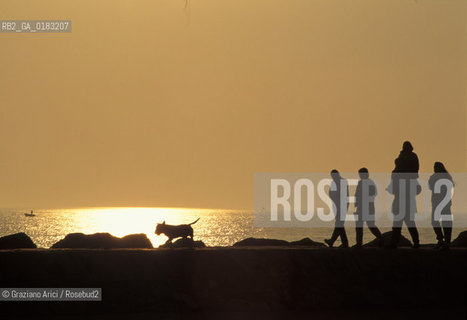 ( CROAZIA  ) ISTRIA -  UMAGO   :  LUNGOMARE   - © 2001 Graziano Arici/Rosebud2 / GEO / LINGUA / MINORANZA