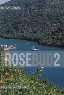 ( CROAZIA  ) ISTRIA -  FIORDO - CANALE DI LEME   - © 2001 Graziano Arici/Rosebud2 / GEO / LINGUA / MINORANZA