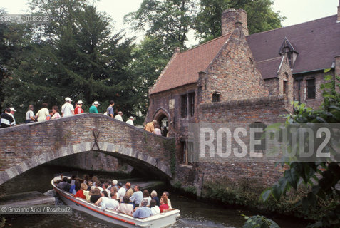 ( BELGIO ) BRUGES ( BRUGGE ) :PONTE E CANALE - © 2001 Graziano Arici/Rosebud2 / GEO /