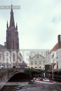 ( BELGIO ) BRUGES ( BRUGGE ) : PONTE E CANALE - © 2001 Graziano Arici/Rosebud2 / GEO /