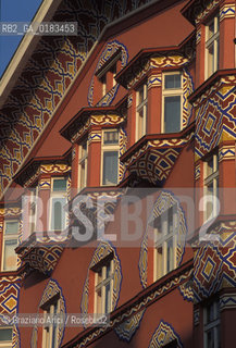 ( SLOVENIA  ) LUBIANA -  PALAZZO INIZIO SECOLO   - © 2001 Graziano Arici/Rosebud2 / GEO / ARCHITETTURA MODERNA / DECO
