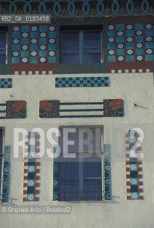 ( SLOVENIA  ) LUBIANA - EDIFICIO LIBERTY IN  PIAZZA PRESEREN   - © 2001 Graziano Arici/Rosebud2 / GEO / ARCHITETTURA MODERNA