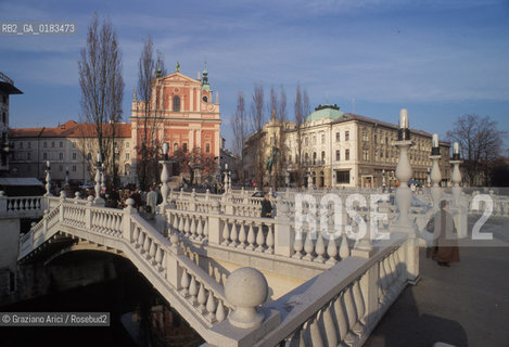 ( SLOVENIA  ) LUBIANA - IL PONTE SUL FIUME LJUBLIJANICA   - © 2001 Graziano Arici/Rosebud2 / GEO /