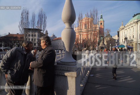 ( SLOVENIA  ) LUBIANA - IL PONTE SUL FIUME LJUBLIJANICA   - © 2001 Graziano Arici/Rosebud2 / GEO /