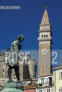 ( SLOVENIA  ) ISTRIA - PIRANO ( PIRAN ) : PIAZZA TARTINI    - © 2001 Graziano Arici/Rosebud2 / GEO / LINGUA / MINORANZA